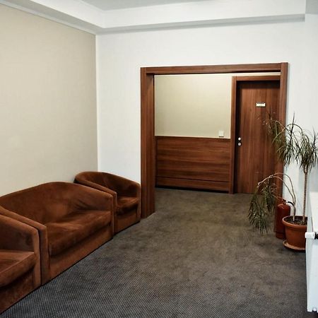 Pensiunea Crystal Valea Lupului  Esterno foto